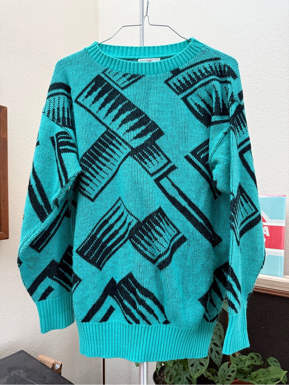 Turquoise Graphic Knit Sweater - Unbranded